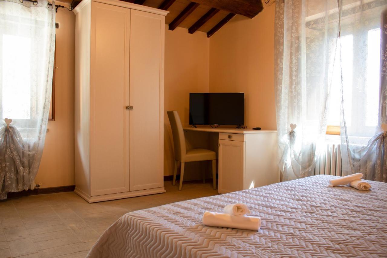 Hotel Casale San Sabino Spoleto Exterior foto