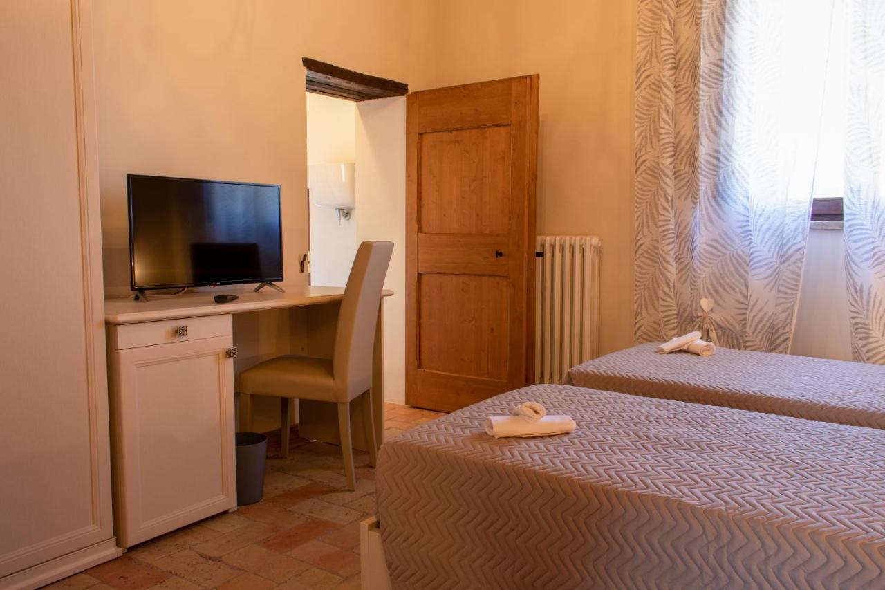 Hotel Casale San Sabino Spoleto Exterior foto